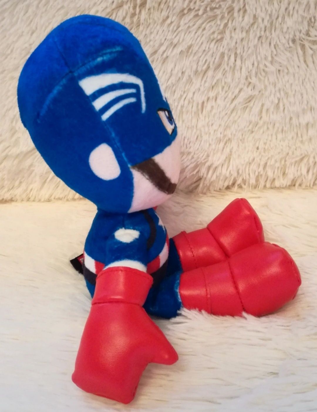 Maskotkę Kapitan Ameryka Marvel