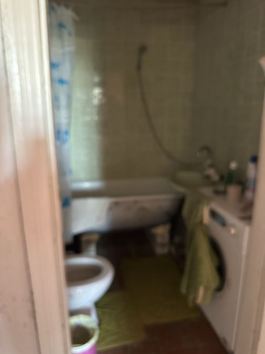 Продам 1/2 част. будинку у с. Коротич