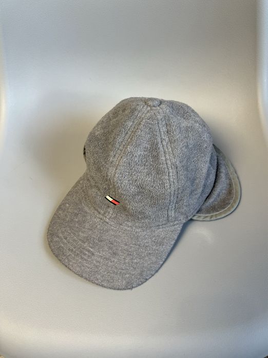 Винтажная флисовая кепка Tommy Hilfiger мужская серая (оригинал)