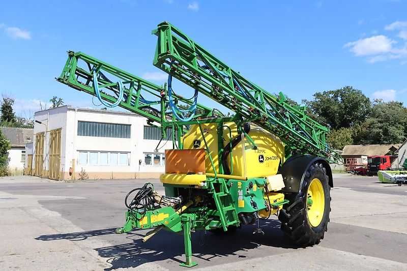 Причепний оприскувач John Deere M 740i 2014 рік виробництва