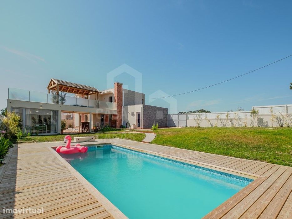 Vende Moradia T4 - Ericeira 9,6 km, A Casa das Casas