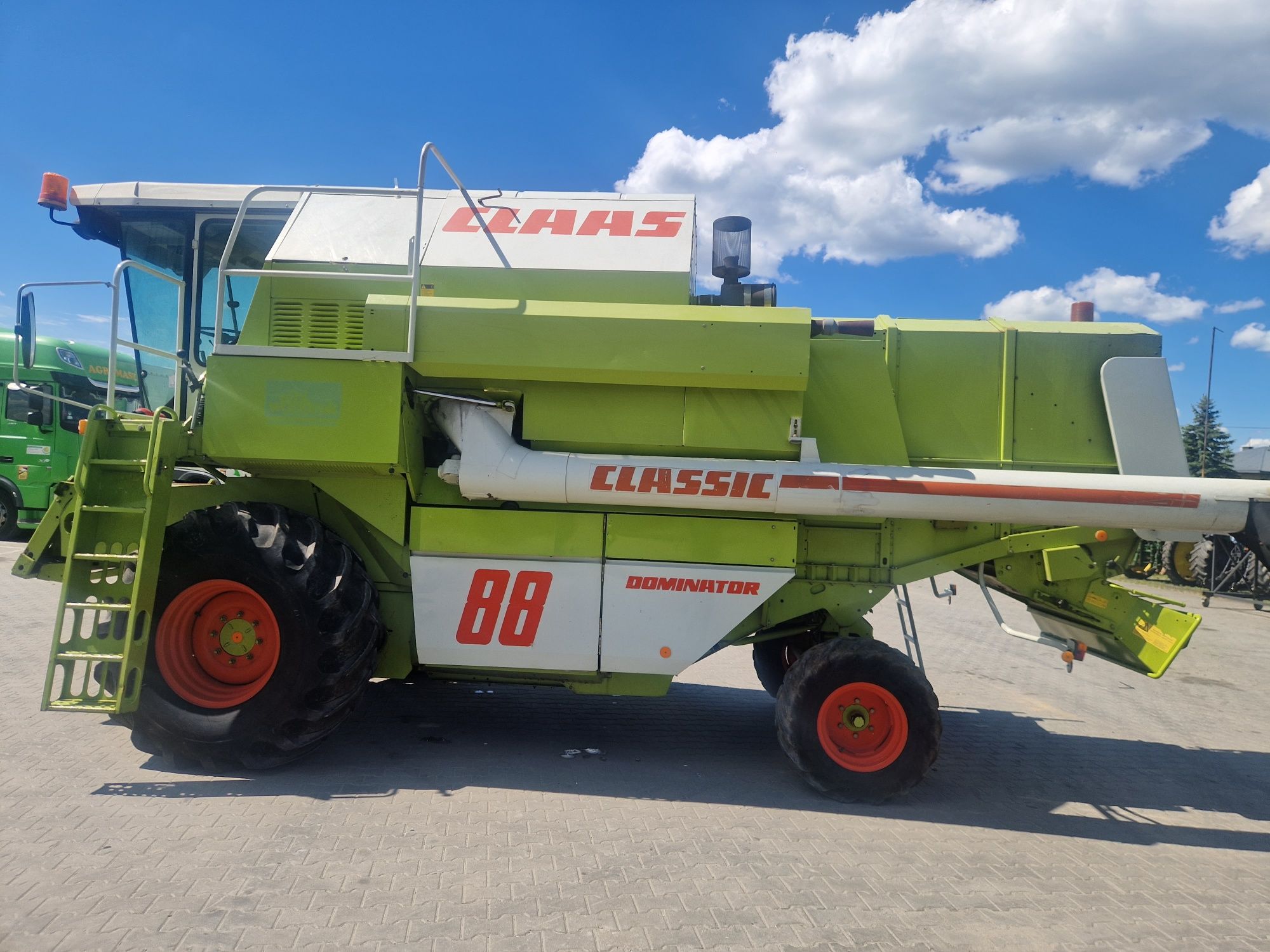 Kombajn zbożowy Claas Dominator 88 Classic 3.9m klima