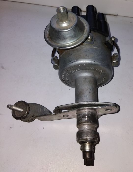 Трамблер розподілювач запалювання р-137