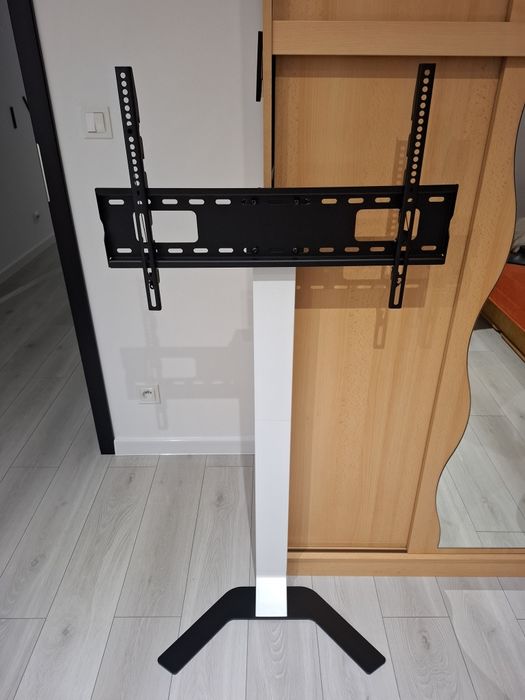 FABRYCZNIE NOWY uchwyt stojak do TV przyścienny max 85 cali wysylka