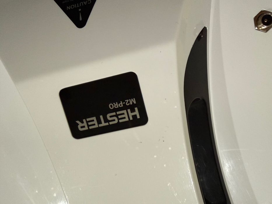 Robot do mycia okien, luster HESTER M2 PRO