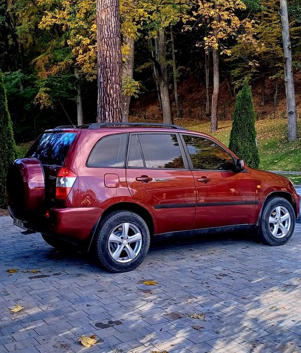 Чері тіго т11 в доброму стані