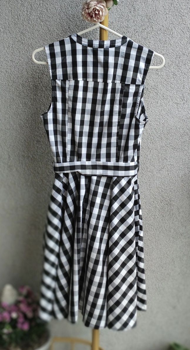 Sukienka pin-up XS S biust 42x2 na lata 50-te kratka rozkloszowana