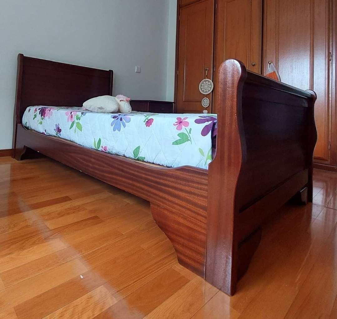 Cama de Solteiro