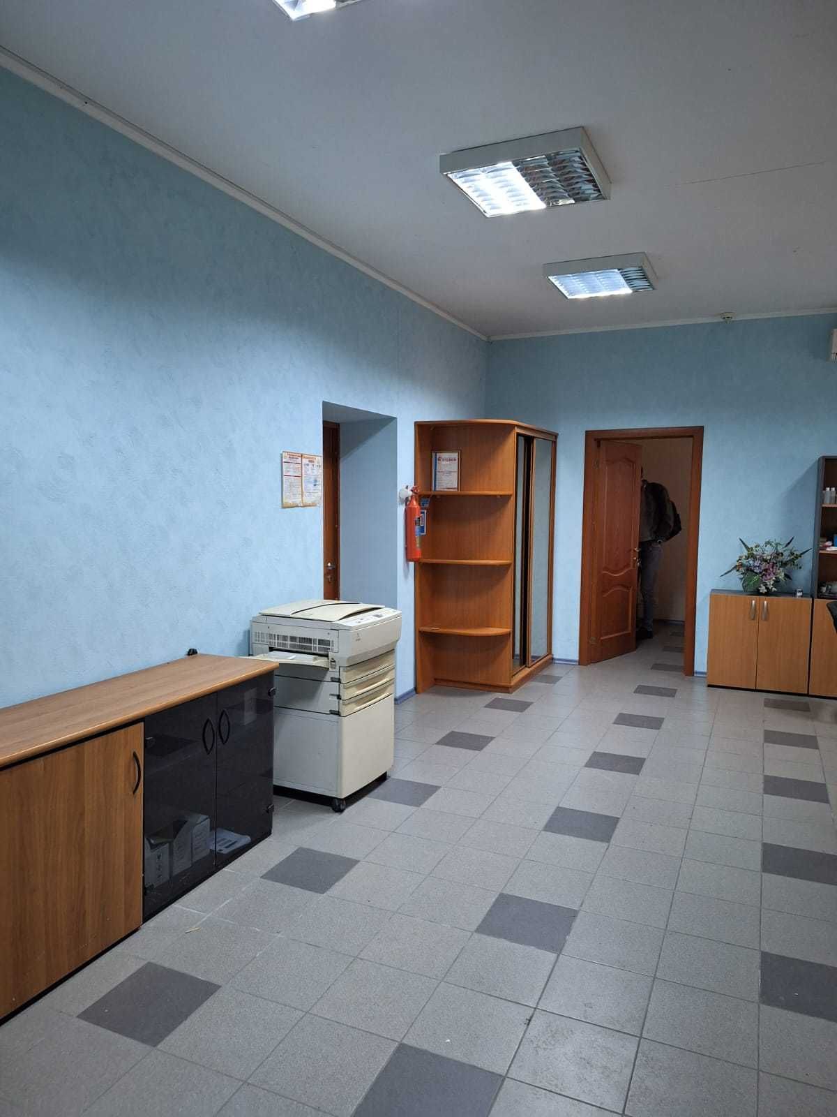 Оренда виробнично офісного приміщення в Бориспілі площею 1995 кв. м