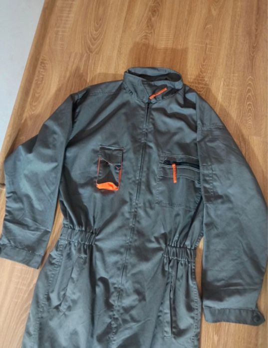 Kombinezon L Deltaplus M2COM jednoczesciowe ubranie robocze Delta Plus