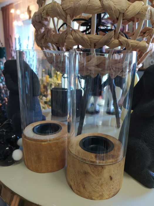 Świecznik na tealight 9x9x15 cm drewno/szkło HV123853