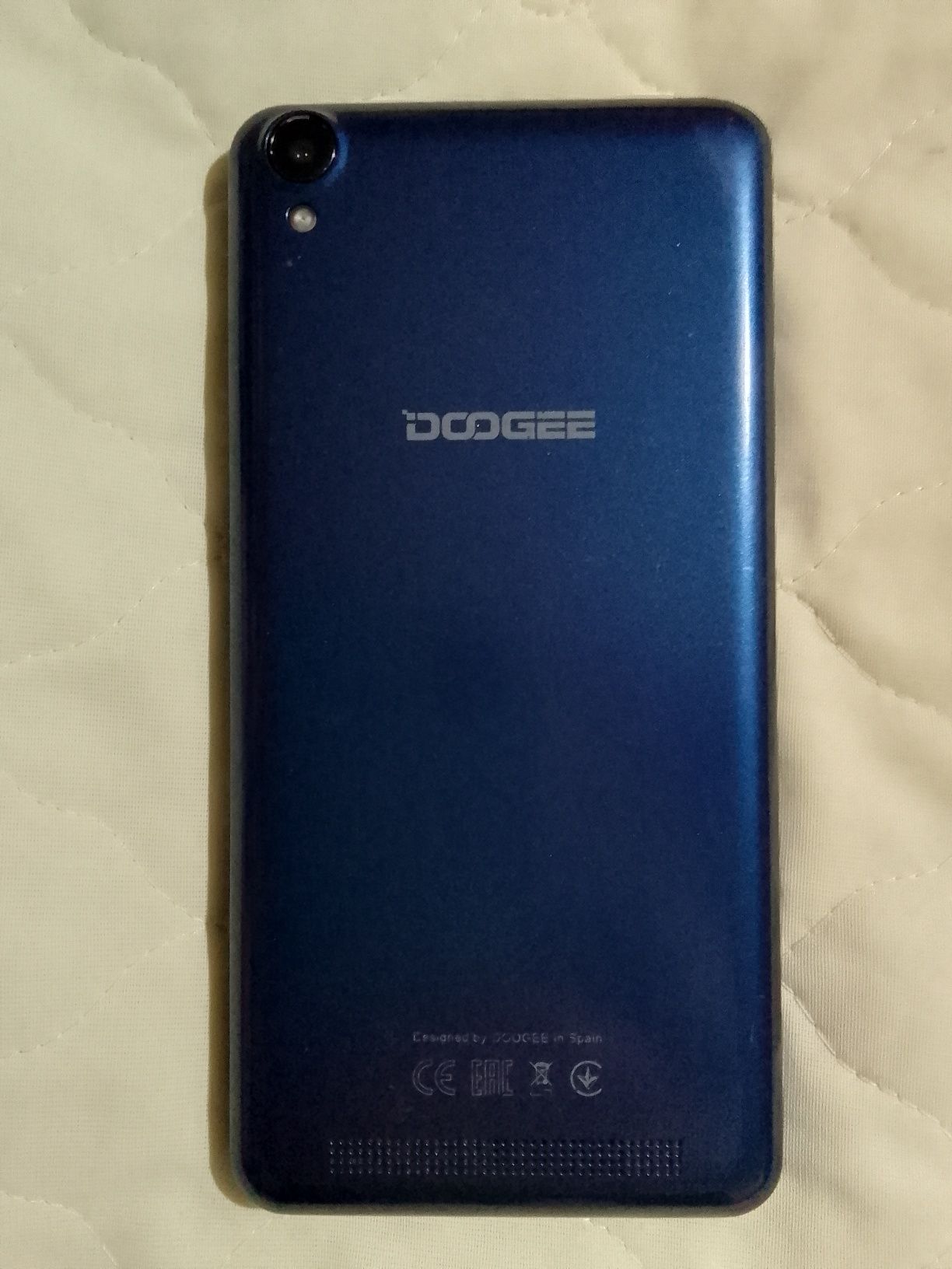 Телефон Doogee X-100 за 330грн.