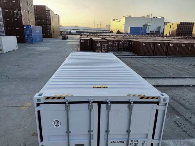 Kontener morski 20HC Open Side, podwyższany 6 metrowy, boczne wrota