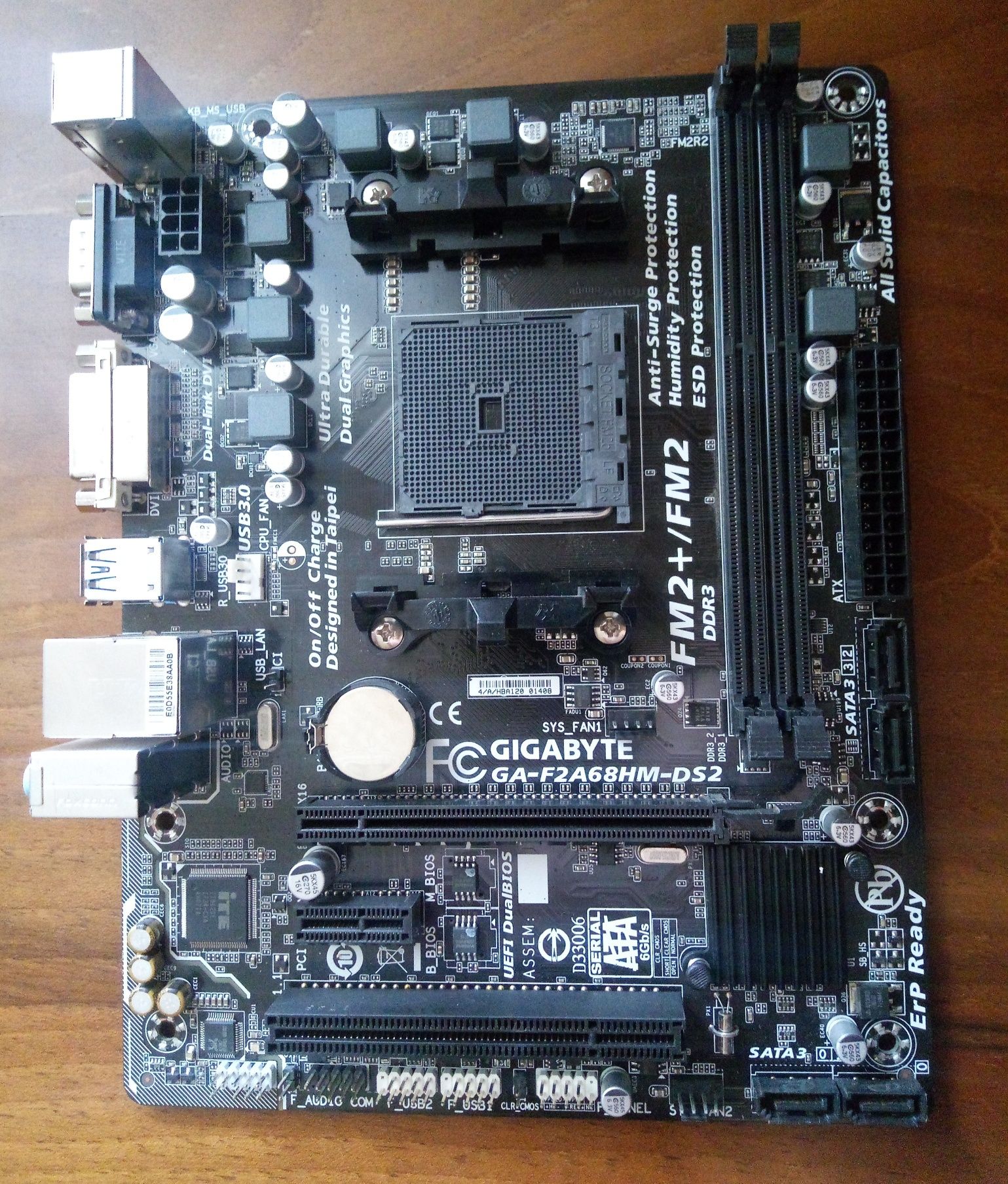 Gigabyte GA-F2A68HM-DS2 (sFM2/FM2+, AMD A68H, PCI-Ex16):
