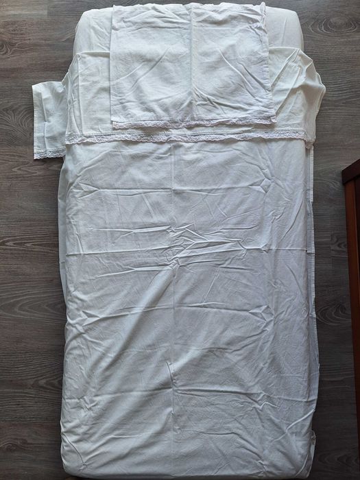 Conjunto lençóis cama bebé