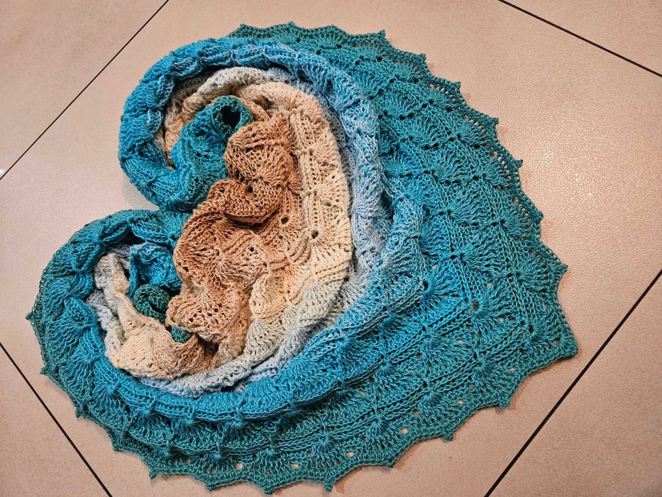 Chusta Handmade robiona na szydełku, rękodzieło idealna na prezent