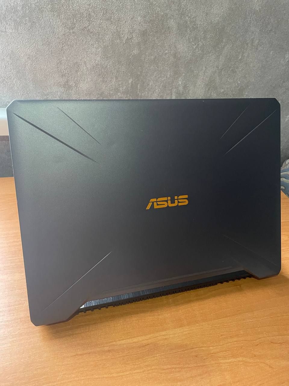 Продам ноутбук ASUS