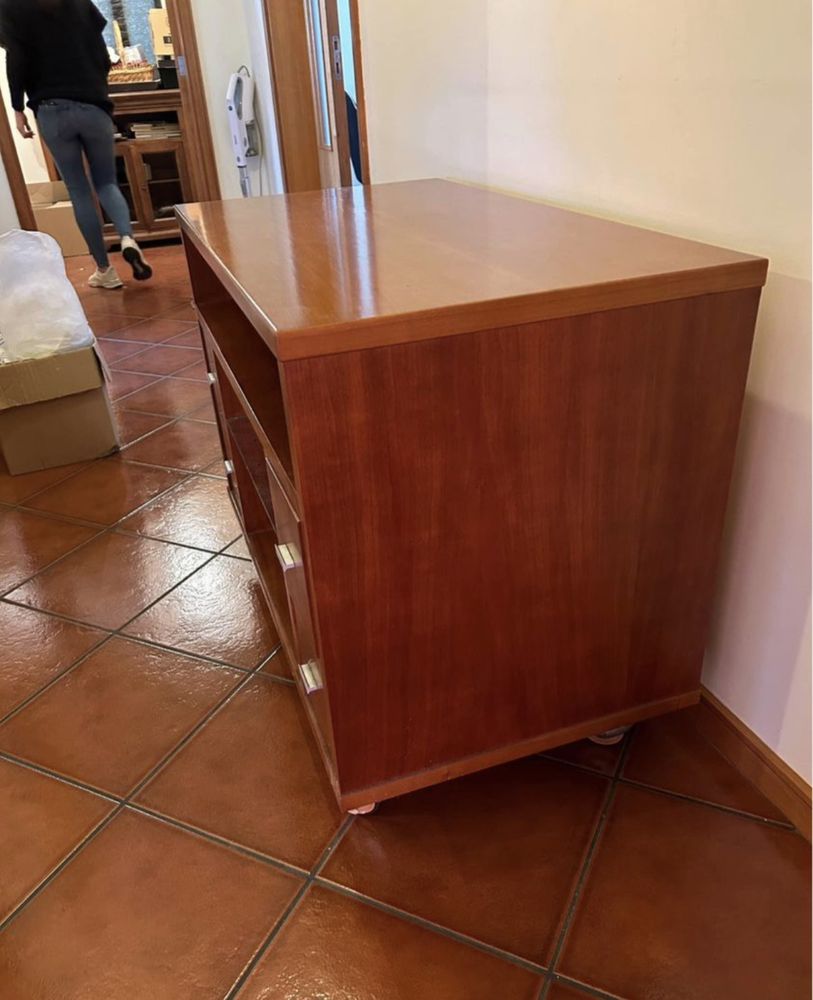 Movel de televisão