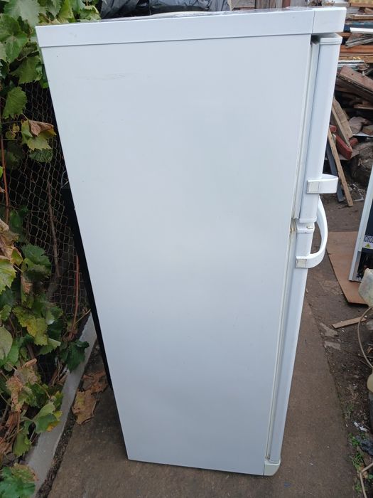 Продам холодильник InDeSIT рабочий