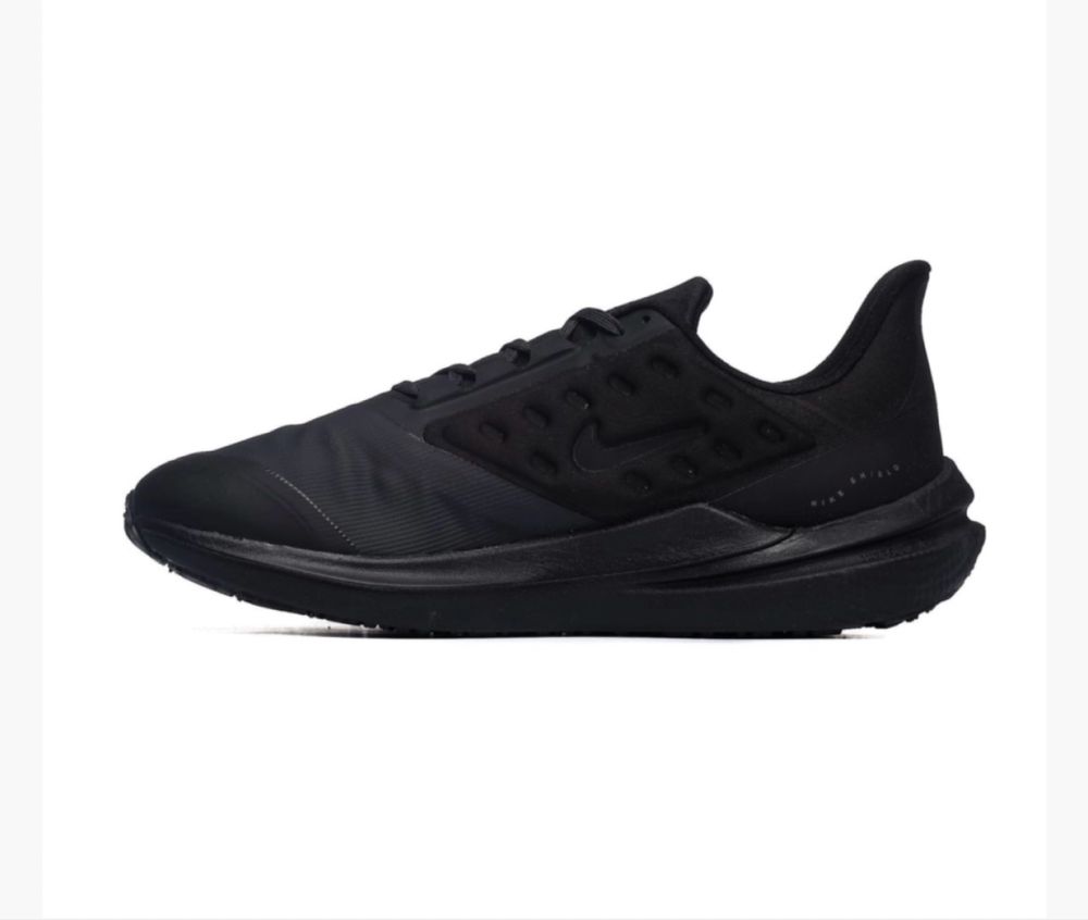 Кросівки Nike Air Winflo 9 Shield (DM1106-007).Оригінал (30см, 30,5см)