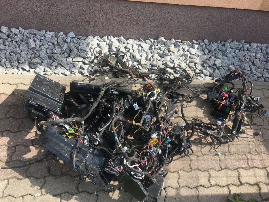 Mercedes W213 E Klasa 3.0 CDI All Terrain  Instalacja Wiąka Wnętrza Auta AirMatic Pneumatyka