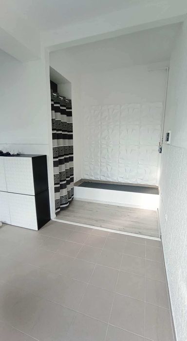 Wynajmę lokal usługowy /handlowy / biuro