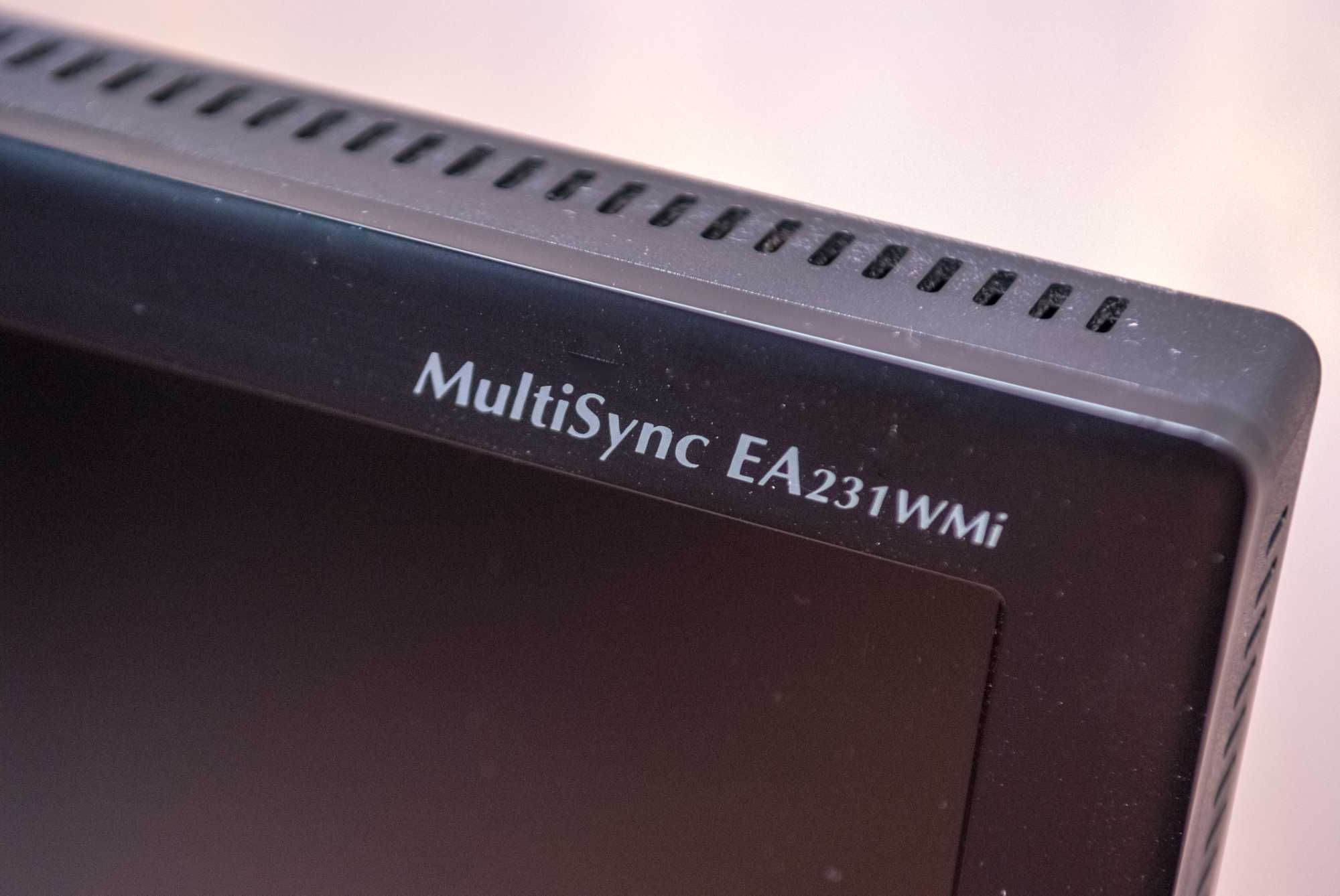 дизайнерский монитор 23" на IPS-матрице NEC MultiSync EA231WMi