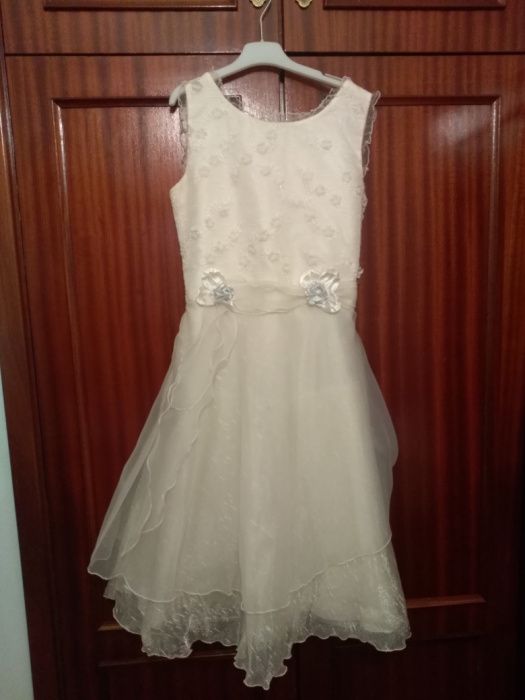 Vestido de comunhão solene