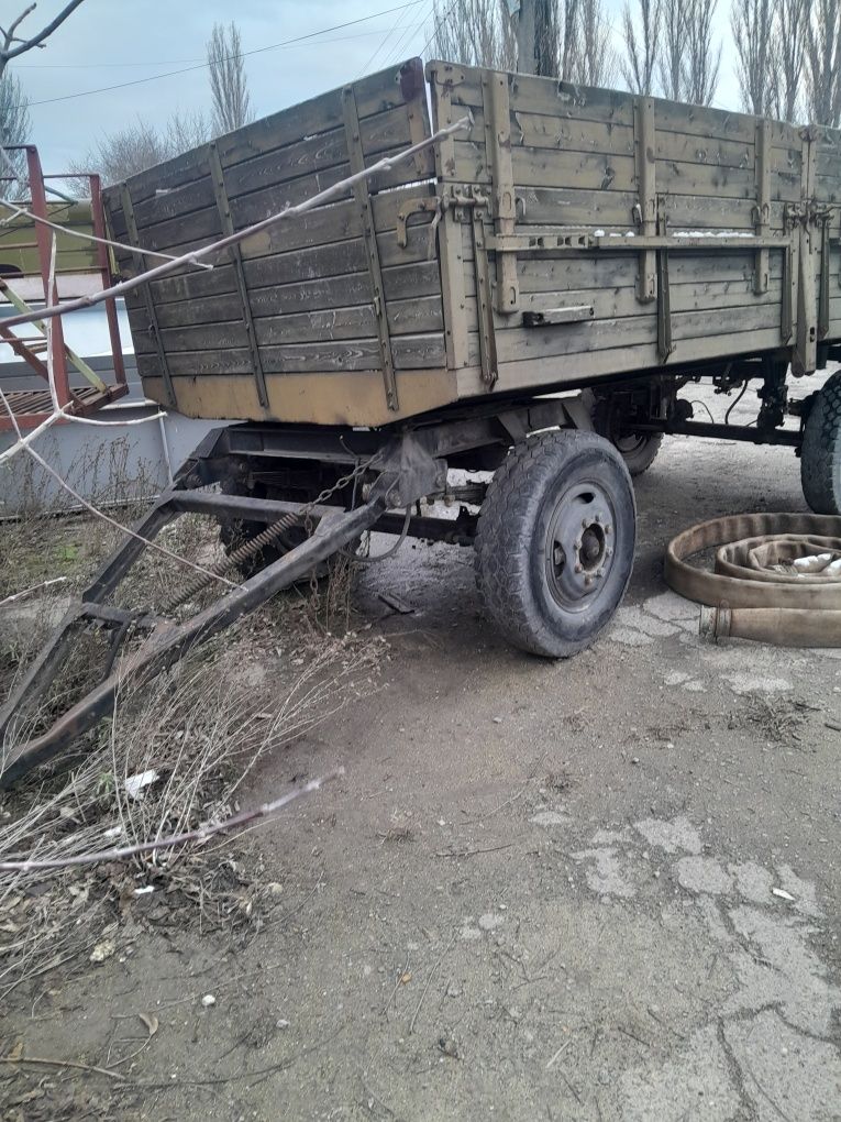Продаю грузовий причеп
