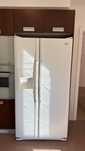À Venda: Frigorífico LG Side-by-Side Funcional com Dispensador de Gelo