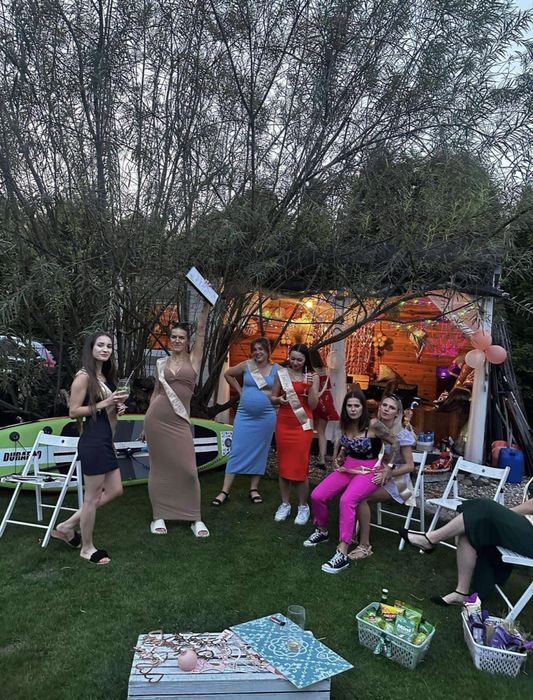 Domki + dom nad jeziorem | sauna jacuzzi | 10 osób | parkiet DJ