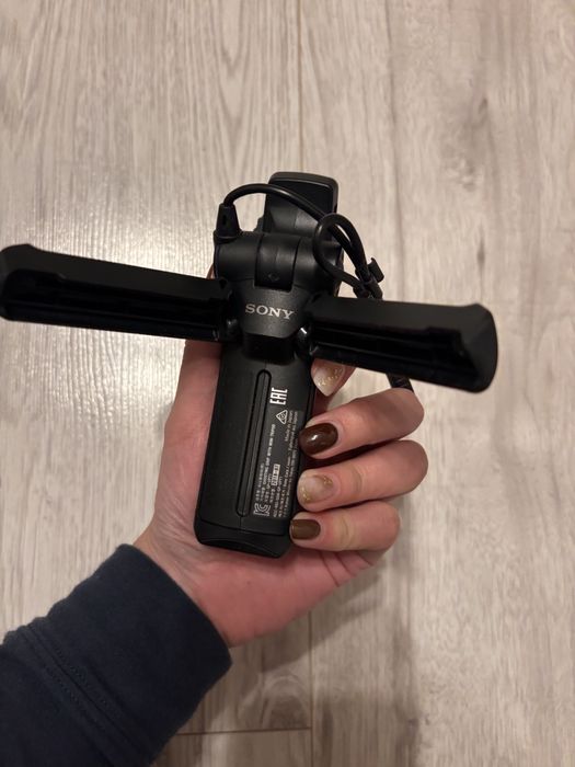 Statyw z pilotem Sony