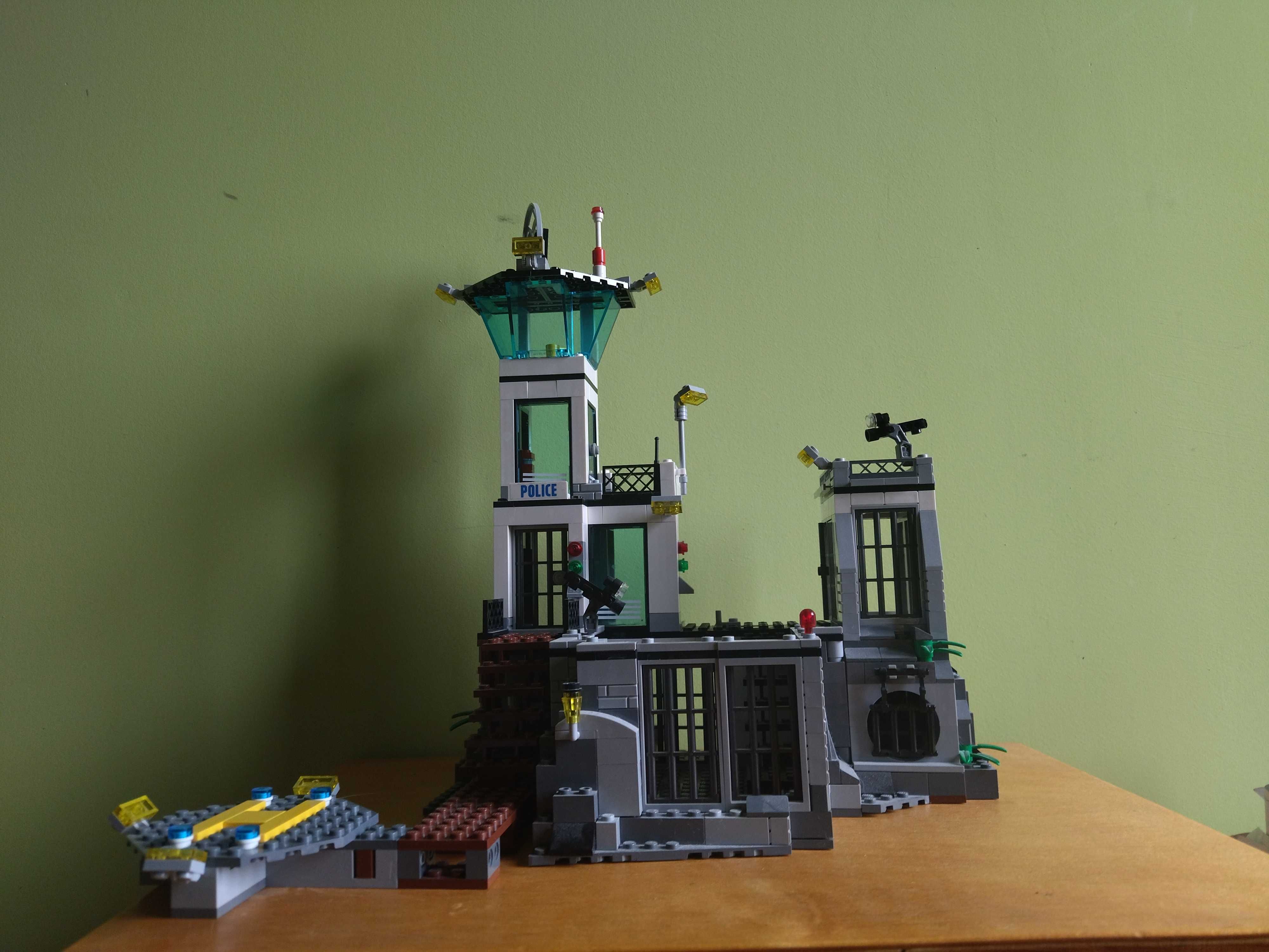 Lego city, więzienie na wyspie, 60130