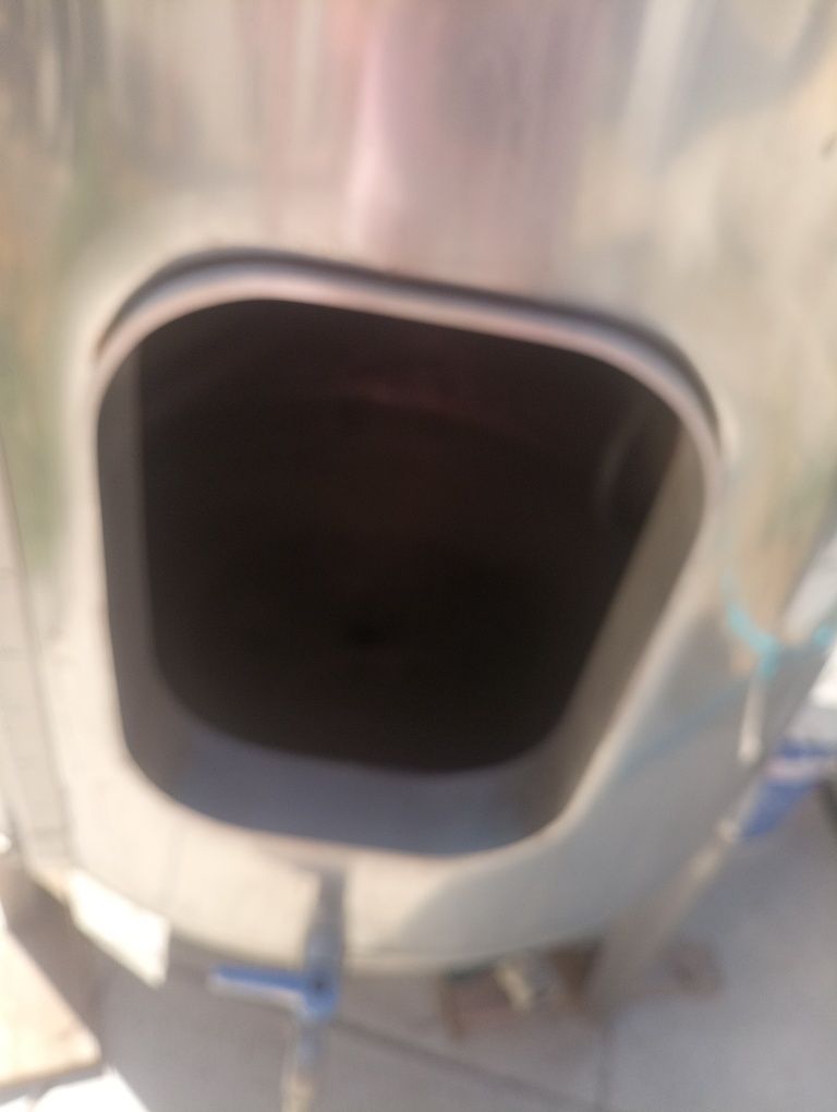 Cuba em inox  em muito bom estado