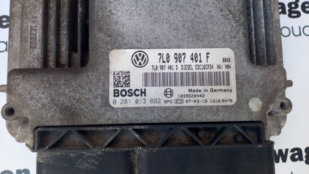 Блок управления двигателем Volkswagen Touareg 3.0 TDi 7L0907401F