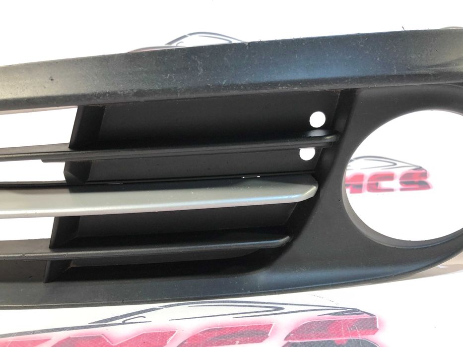 Grelha Parachoques BMW SERIE 5 F10 F11 ESQUERDA ORIGINAL