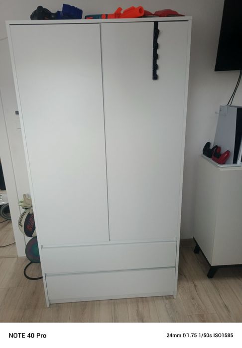 Meble zestaw biale rezerwacja