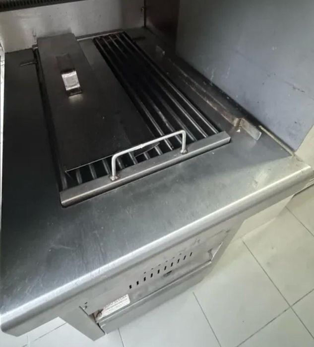 Grelhador a gás sem fumos