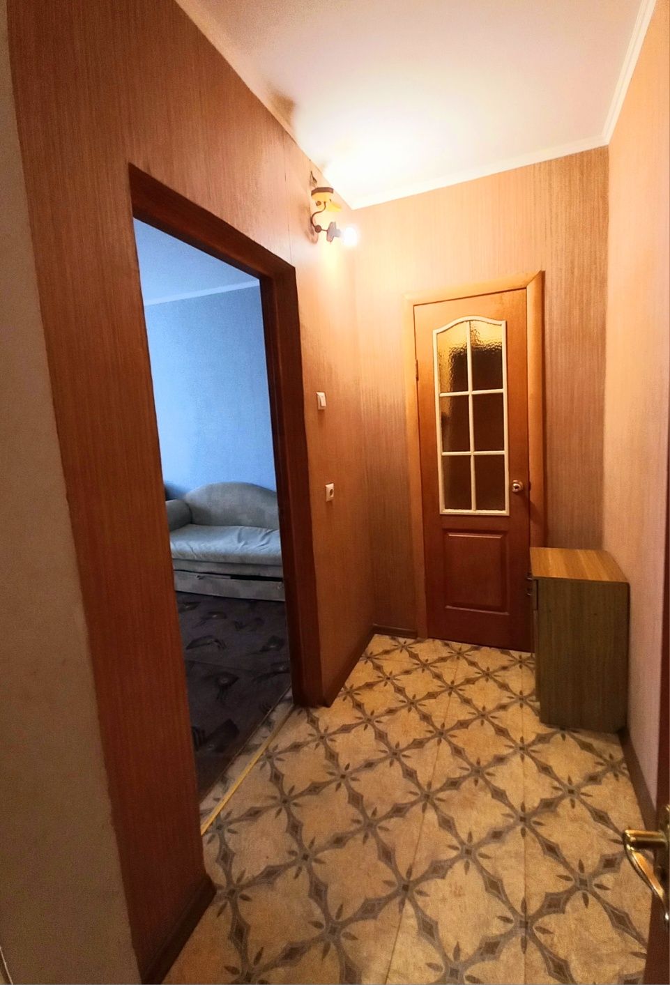 Продам 1 комн.квартиру на 5 ЗАРЕЧНОМ. 2 ЭТАЖ.