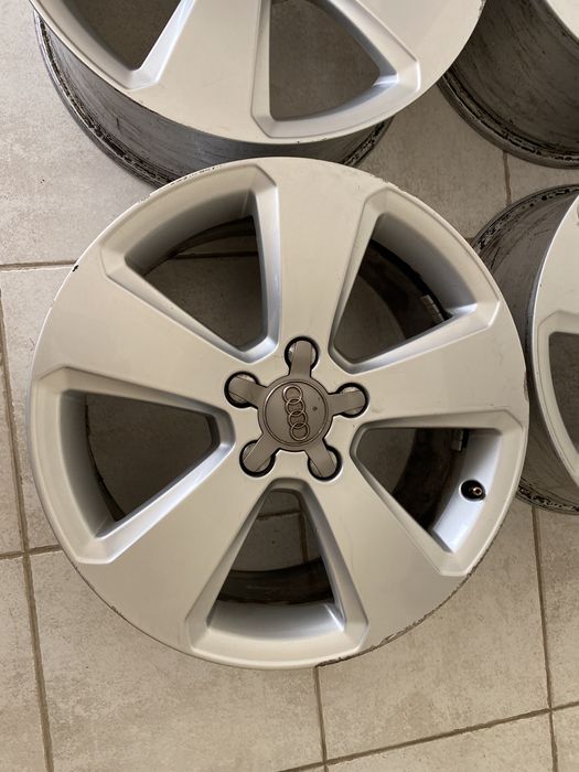Jantes 17” 5x112 originais Audi A3 sline vw golf caddy seat leon skoda