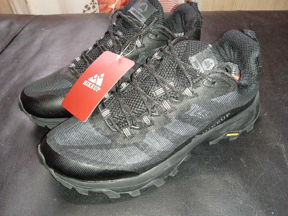 кросівки для чоловіків Hikeup 42