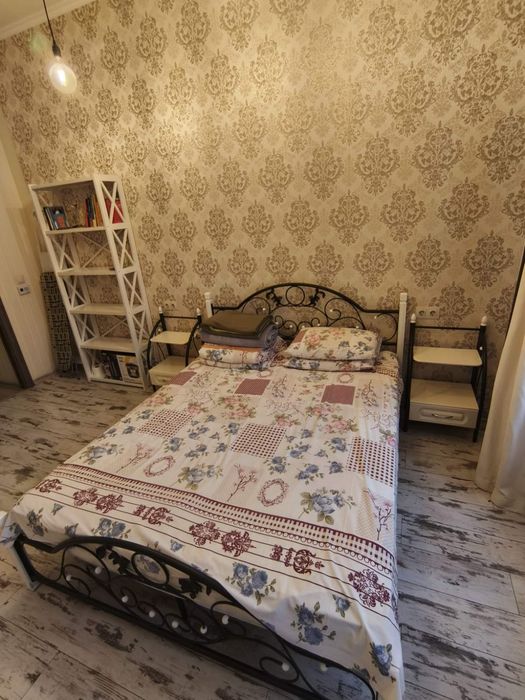 Оренда 1 кім. Медова ( Малевич), 25 кв.м., 15 000 грн