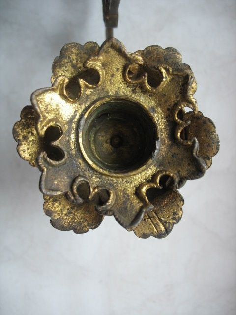 Kinkiet na świeczkę od pianina-mosiądz złocony