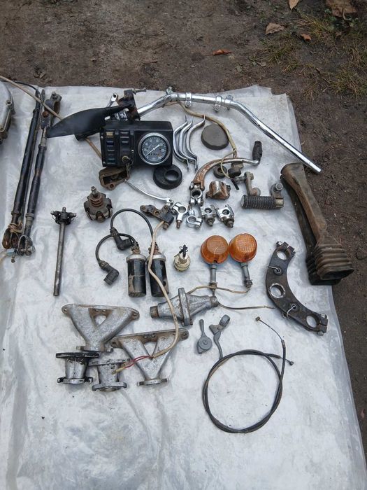 Запчастини Іж Юпітер-Планета часів Ссср.