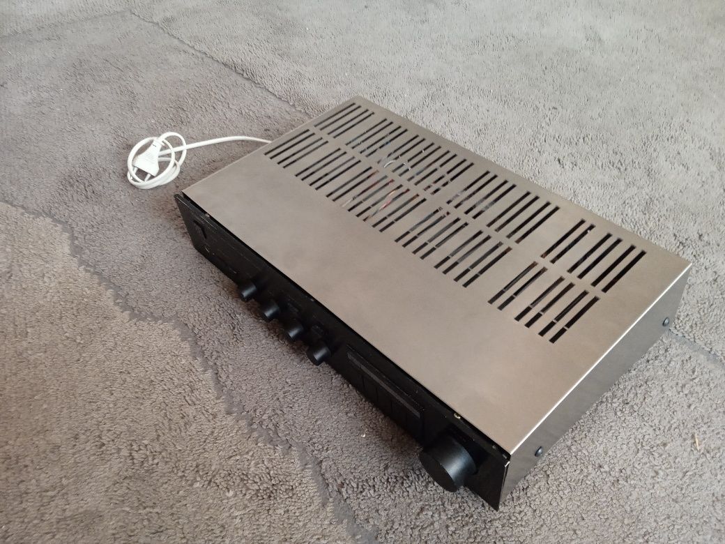 Wzmacniacz Yamaha A-400