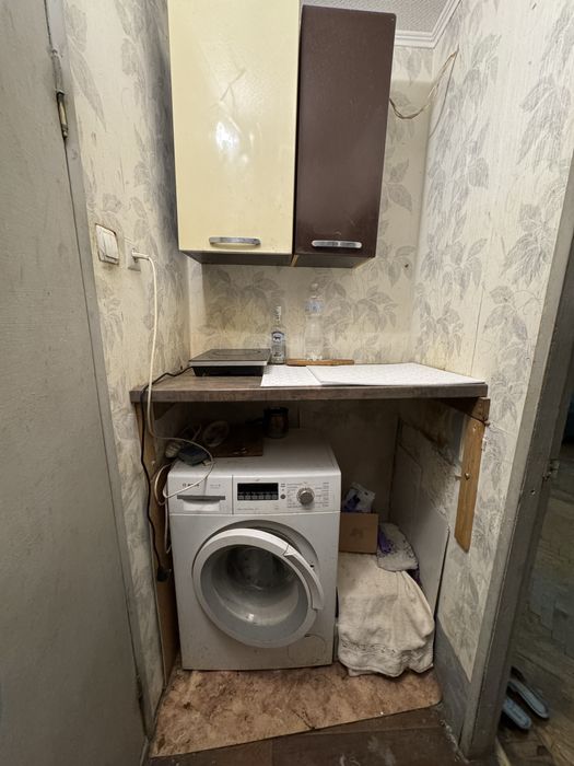 В продаже Стадионный проезд 12,2 комнатная гостинка