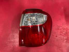 Lampa pasażera tylnia Mazda 626