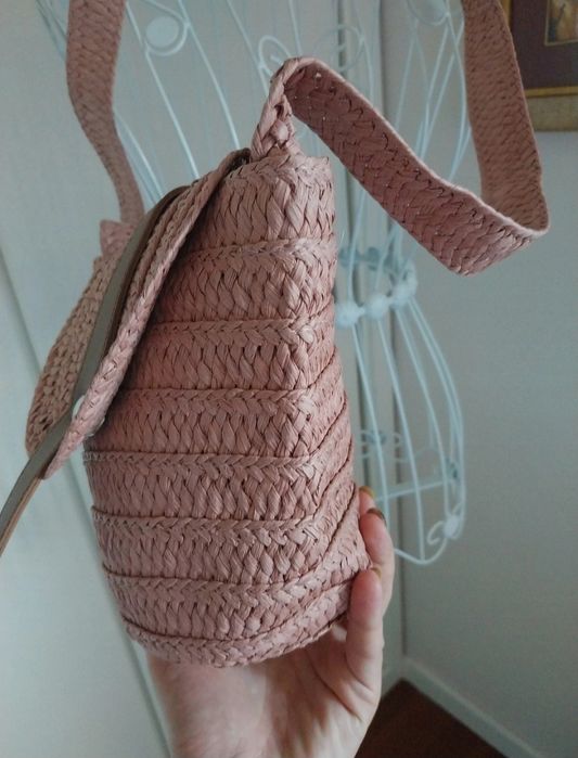 Bolsa de palha | tiracolo | rosa damasco | fecho mola | Nova