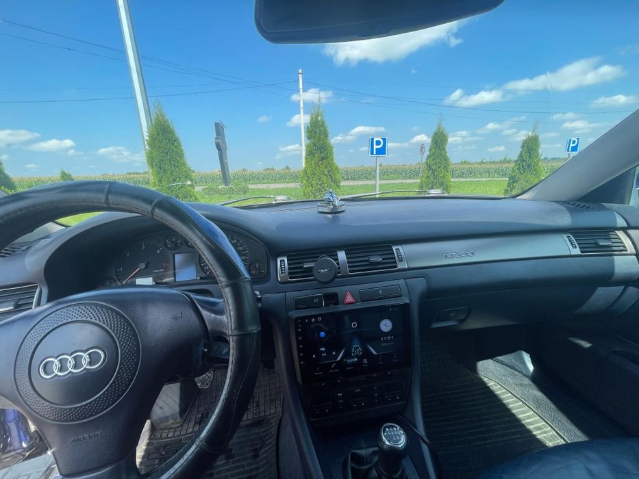 Продам Ауді а6с5 2.5 1999 торг присутнійр