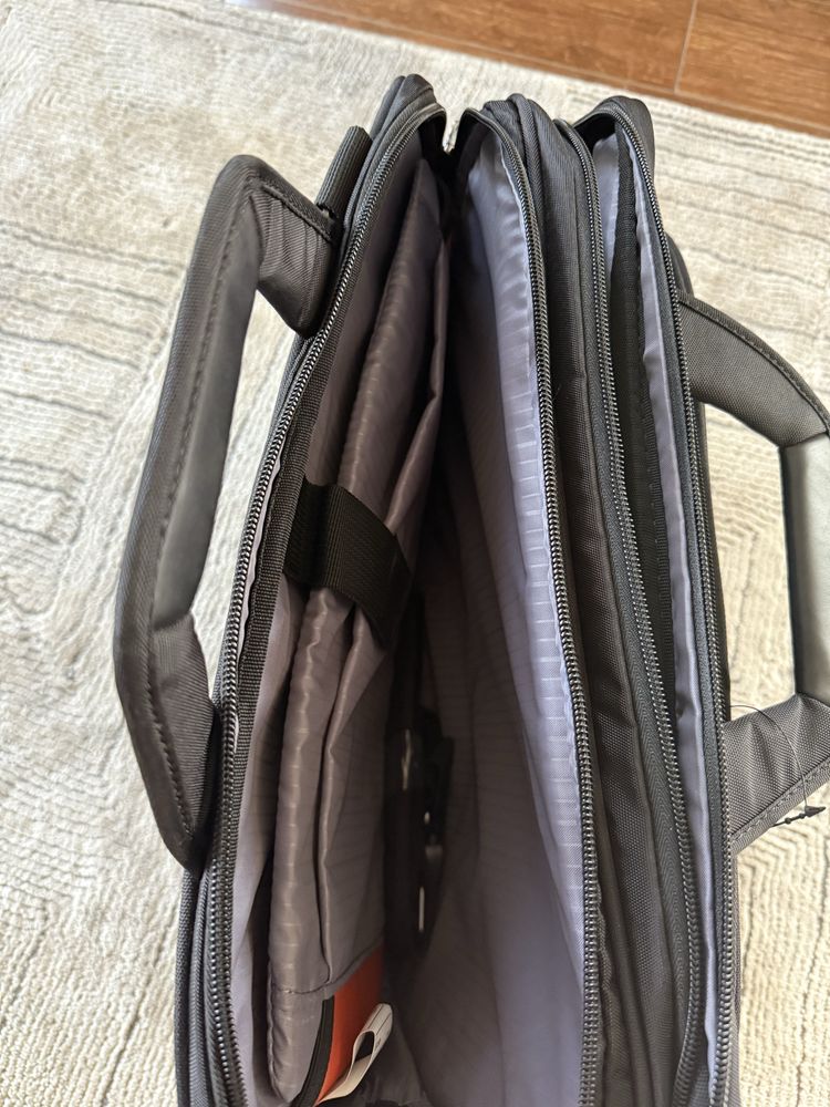Torba Targus 15’6 VIP Large